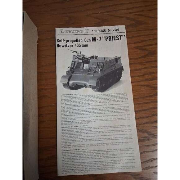Italaerei Model Kit M7 Priest 1:35 Scale Self-Propelled 105mm Howitzer No. 206 P - Picture 9 of 9